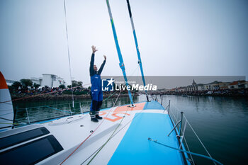 10/11/2024 - RUYANT Thomas (fra), Vulnerable prior to the start of the 2024-2025 Vendée Globe, 10th edition of the solo non-stop round the world yacht race, on November 9, 2024 in Les Sables-d'Olonne, France - SAILING - VENDEE GLOBE 2024 - START - VELA - ALTRO