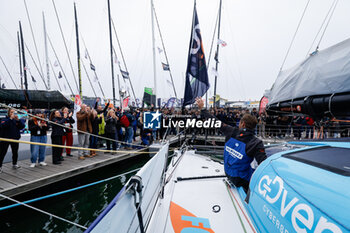 10/11/2024 - RUYANT Thomas (fra), Vulnerable prior to the start of the 2024-2025 Vendée Globe, 10th edition of the solo non-stop round the world yacht race, on November 9, 2024 in Les Sables-d'Olonne, France - SAILING - VENDEE GLOBE 2024 - START - VELA - ALTRO