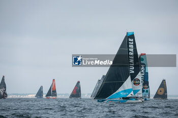 10/11/2024 - RUYANT Thomas (fra), Vulnerable prior to the start of the 2024-2025 Vendée Globe, 10th edition of the solo non-stop round the world yacht race, on November 9, 2024 in Les Sables-d'Olonne, France - SAILING - VENDEE GLOBE 2024 - START - VELA - ALTRO