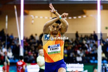 2024-02-23 - YASSER TRIKI (ALG) competes the Triple Jump Men Final during the World Athletics Indoor Tour Gold Madrid 24 on February 23, 2024 at Polideportivo Gallur in Madrid, Spain - ATHLETICS - WORLD INDOOR TOUR GOLD - MADRID 2024 - INTERNATIONALS - ATHLETICS