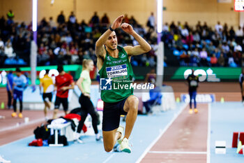 2024-02-23 - PABLO TORRIJOS NAVARRO (ESP) competes the Triple Jump Men Final during the World Athletics Indoor Tour Gold Madrid 24 on February 23, 2024 at Polideportivo Gallur in Madrid, Spain - ATHLETICS - WORLD INDOOR TOUR GOLD - MADRID 2024 - INTERNATIONALS - ATHLETICS