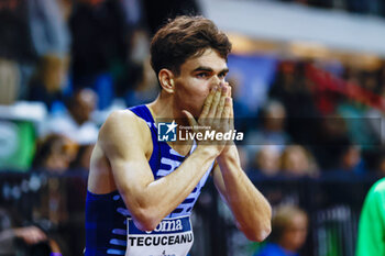 2024-02-23 - Catalin Tecuceanu (ITA) reacts the 800m Men FINAL A during the World Athletics Indoor Tour Gold Madrid 24 on February 23, 2024 at Polideportivo Gallur in Madrid, Spain - ATHLETICS - WORLD INDOOR TOUR GOLD - MADRID 2024 - INTERNATIONALS - ATHLETICS