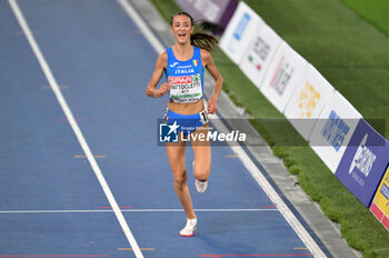 11/06/2024 - Nadia BATTOCLETTI of Italy wins the gold medal in the women's 10000 meters at the European Athletics Championships Rome 2024 at the Olympic Stadium in Rome, June 11, 2024. - EUROPEAN ATHLETICS CHAMPIONSHIPS - INTERNAZIONALI - ATLETICA