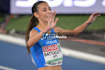 11/06/2024 - Nadia BATTOCLETTI of Italy wins the gold medal in the women's 10000 meters at the European Athletics Championships Rome 2024 at the Olympic Stadium in Rome, June 11, 2024. - EUROPEAN ATHLETICS CHAMPIONSHIPS - INTERNAZIONALI - ATLETICA