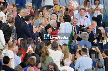 11/06/2024 - Gianmarco Tamberi of Italy greets Italian President Sergio Mattarella after winning the gold medal in the men's high jump at the European Athletics Championships Rome 2024 at the Olympic Stadium in Rome, June 11, 2024. - EUROPEAN ATHLETICS CHAMPIONSHIPS - INTERNAZIONALI - ATLETICA