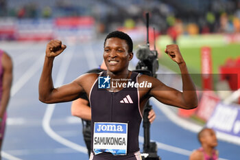 2024-08-30 - Muzala SAMUKONGA (ZAM) competes in 400m Men during the Diamond League Athletics 30th August 2024 at the Olimpic Stadium in Rome - GOLDEN GALA PIETRO MENNEA - INTERNATIONALS - ATHLETICS