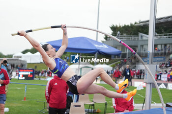 29/06/2024 - Ninon Chapelle, Women's Pole Vault during the French Athletics Championships 2024 on June 29, 2024 at Stade du Lac de Maine in Angers, France - ATHLETICS - FRENCH CHAMPIONSHIPS 2024 - INTERNAZIONALI - ATLETICA