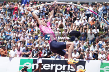 2024-06-30 - Renaud Lavillenie, Men's Pole vault during the French Athletics Championships 2024 on June 30, 2024 at Stade du Lac de Maine in Angers, France - ATHLETICS - FRENCH CHAMPIONSHIPS 2024 - INTERNATIONALS - ATHLETICS