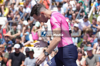 2024-06-30 - Renaud Lavillenie, Men's Pole vault during the French Athletics Championships 2024 on June 30, 2024 at Stade du Lac de Maine in Angers, France - ATHLETICS - FRENCH CHAMPIONSHIPS 2024 - INTERNATIONALS - ATHLETICS