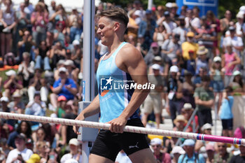 2024-06-30 - Thibaut Collet, Men's Pole vault during the French Athletics Championships 2024 on June 30, 2024 at Stade du Lac de Maine in Angers, France - ATHLETICS - FRENCH CHAMPIONSHIPS 2024 - INTERNATIONALS - ATHLETICS