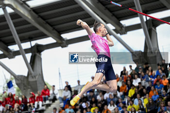 2024-07-07 - Renaud Lavillenie during the Meeting de Paris Wanda Diamond League 2024 athletics event on July 7, 2024 at Charlety stadium in Paris, France. Photo Victor Joly / DPPI - ATHLETICS - DIAMOND LEAGUE 2024 - PARIS - INTERNATIONALS - ATHLETICS