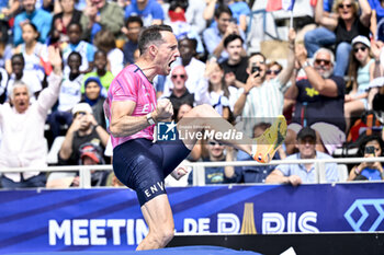 2024-07-07 - Renaud Lavillenie during the Meeting de Paris Wanda Diamond League 2024 athletics event on July 7, 2024 at Charlety stadium in Paris, France. Photo Victor Joly / DPPI - ATHLETICS - DIAMOND LEAGUE 2024 - PARIS - INTERNATIONALS - ATHLETICS