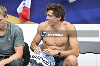 2024-07-07 - Armand Mondo Duplantis bare-chested shirtless or naked torso during the Meeting de Paris Wanda Diamond League 2024 athletics event on July 7, 2024 at Charlety stadium in Paris, France. Photo Victor Joly / DPPI - ATHLETICS - DIAMOND LEAGUE 2024 - PARIS - INTERNATIONALS - ATHLETICS