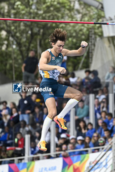 2024-07-07 - Armand Mondo Duplantis during the Meeting de Paris Wanda Diamond League 2024 athletics event on July 7, 2024 at Charlety stadium in Paris, France. Photo Victor Joly / DPPI - ATHLETICS - DIAMOND LEAGUE 2024 - PARIS - INTERNATIONALS - ATHLETICS