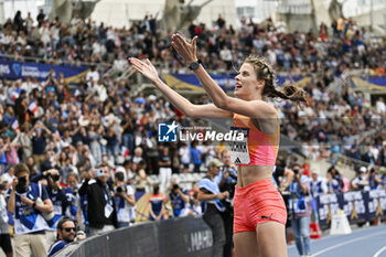 2024-07-07 - Yaroslava Mahuchikh after breaking the world record in the high jump during the Meeting de Paris Wanda Diamond League 2024 athletics event on July 7, 2024 at Charlety stadium in Paris, France. Photo Victor Joly / DPPI - ATHLETICS - DIAMOND LEAGUE 2024 - PARIS - INTERNATIONALS - ATHLETICS