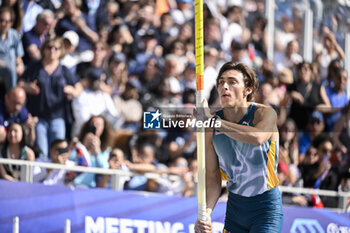 2024-07-07 - Armand Mondo Duplantis during the Meeting de Paris Wanda Diamond League 2024 athletics event on July 7, 2024 at Charlety stadium in Paris, France. Photo Victor Joly / DPPI - ATHLETICS - DIAMOND LEAGUE 2024 - PARIS - INTERNATIONALS - ATHLETICS