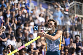 2024-07-07 - Armand Mondo Duplantis during the Meeting de Paris Wanda Diamond League 2024 athletics event on July 7, 2024 at Charlety stadium in Paris, France. Photo Victor Joly / DPPI - ATHLETICS - DIAMOND LEAGUE 2024 - PARIS - INTERNATIONALS - ATHLETICS