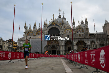 2024-10-27 - General view of 38^ Wizz Air Venicemarathon - 38^ WIZZ AIR VENICEMARATHON - MARATHON - ATHLETICS