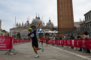 2024-10-27 - General view of 38^ Wizz Air Venicemarathon - 38^ WIZZ AIR VENICEMARATHON - MARATHON - ATHLETICS