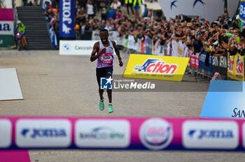 2024-10-27 - Abebe Tilahun wins the 38th Wizz Air Venicemarathon - 38^ WIZZ AIR VENICEMARATHON - MARATHON - ATHLETICS