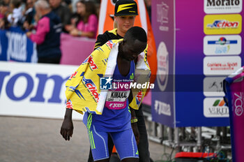 2024-10-27 - Kipsambu Kimakal arrives third at the 38th Wizz Air Venicemarathon - 38^ WIZZ AIR VENICEMARATHON - MARATHON - ATHLETICS