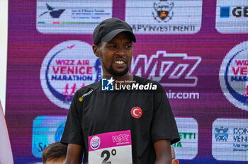 2024-10-27 - the podium of Ilham Tanui Ozbilen - 38^ WIZZ AIR VENICEMARATHON - MARATHON - ATHLETICS