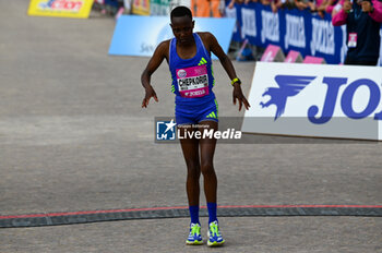 2024-10-27 - Chepkorir Betty arrives second in the 38th Wizz Air Venicemarathon Woman - 38^ WIZZ AIR VENICEMARATHON - MARATHON - ATHLETICS