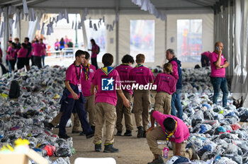 2024-10-27 - General view of 38^ Wizz Air Venicemarathon luggage storage - 38^ WIZZ AIR VENICEMARATHON - MARATHON - ATHLETICS