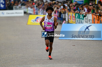 2024-10-27 - EL GHAZOUANY MOHAMED - 38^ WIZZ AIR VENICEMARATHON - MARATHON - ATHLETICS