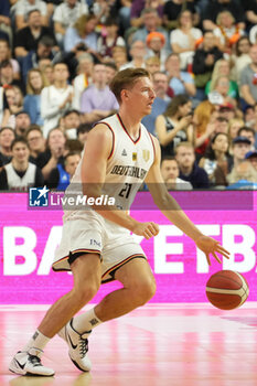 2024-07-06 - Justus Hollatz of Germany during the International Friendly Basketball match between Germany and France on 6 July 2024 at Lanxess Arena in Cologne, Germany - BASKETBALL - FRIENDLY GAME - GERMANY V FRANCE - FRIENDLY MATCH - BASKETBALL