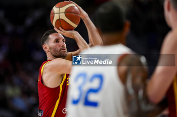 2024-07-23 - Rudy Fernandez of Spain seen in action with the ball during the Basketball International Friendly match between Spain and Puerto Rico at WiZink Center on July 23, 2024 in Madrid, Spain. - SPAIN VS PUERTO RICO - FRIENDLY MATCH - BASKETBALL