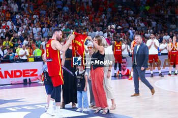 2024-07-23 - 23th July 2024; Wizink Center; Madrid; Spain; Friendly match; Olympic Games; Spain vs Puerto Rico; Homenaje Rudy Fernandez (Spain)Basketball friendly match before Olympic Games Spain vs Puerto Rico 900/Cordon Press - BASKETBALL FRIENDLY MATCH BEFORE OLYMPIC GAMES SPAIN VS PUERTO RICO - FRIENDLY MATCH - BASKETBALL