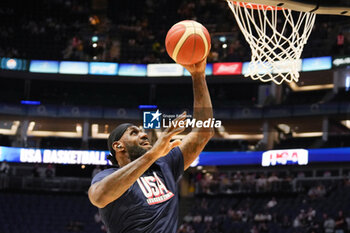 2024-07-22 - Lebron James of Usa warms up during the International Friendly basketball match between USA and Germany on 22 July 2024 at O2 Arena in London, England - BASKETBALL - FRIENDLY GAME - USA V GERMANY - FRIENDLY MATCH - BASKETBALL