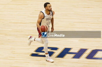 2024-07-22 - Stephen Curry of Usa during the International Friendly basketball match between USA and Germany on 22 July 2024 at O2 Arena in London, England - BASKETBALL - FRIENDLY GAME - USA V GERMANY - FRIENDLY MATCH - BASKETBALL