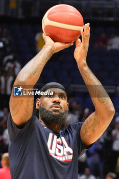 2024-07-22 - Lebron James of Usa warms up during the International Friendly basketball match between USA and Germany on 22 July 2024 at O2 Arena in London, England - BASKETBALL - FRIENDLY GAME - USA V GERMANY - FRIENDLY MATCH - BASKETBALL