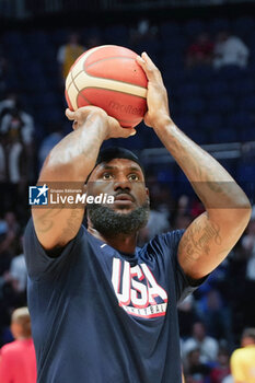 2024-07-22 - Lebron James of Usa warms up during the International Friendly basketball match between USA and Germany on 22 July 2024 at O2 Arena in London, England - BASKETBALL - FRIENDLY GAME - USA V GERMANY - FRIENDLY MATCH - BASKETBALL