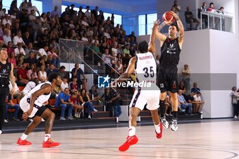 2024-09-04 - Tommaso Baldasso (Derthona Basket) - DERTHONA BASKET VS EA7 EMPORIO ARMANI OLIMPIA MILANO - FRIENDLY MATCH - BASKETBALL