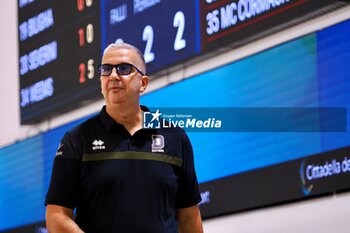 2024-09-04 - Walter De Raffaele, head coach Derthona Basket - DERTHONA BASKET VS EA7 EMPORIO ARMANI OLIMPIA MILANO - FRIENDLY MATCH - BASKETBALL