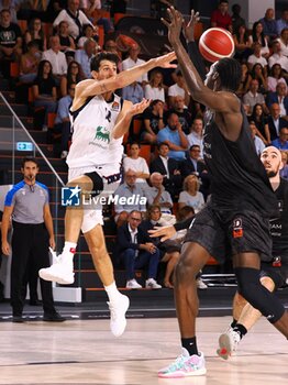 2024-09-04 - Leandro Bolmaro (EA7 Emporio Armani Olimpia Milano) - DERTHONA BASKET VS EA7 EMPORIO ARMANI OLIMPIA MILANO - FRIENDLY MATCH - BASKETBALL