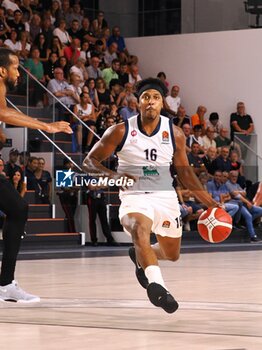 2024-09-04 - Zack LeDay (EA7 Emporio Armani Olimpia Milano) - DERTHONA BASKET VS EA7 EMPORIO ARMANI OLIMPIA MILANO - FRIENDLY MATCH - BASKETBALL