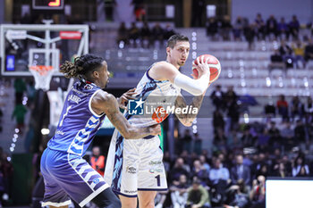 2024-02-15 - #1 Tomislav Zubcic (Generazione vincente Napoli Basket) - FRECCIAROSSA FINALEIGHT 2024 - GERMANI BRESCIA VS GEVI NAPOLI BASKET - ITALIAN CUP - BASKETBALL
