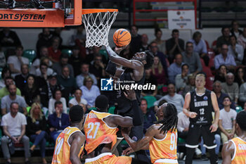 2024-10-02 - #14 Kamagate Ismael Sindou (Bertram Derthona Basket Tortona) - DERTHONA BASKET VS NINERS CHEMNITZ - CHAMPIONS LEAGUE - BASKETBALL