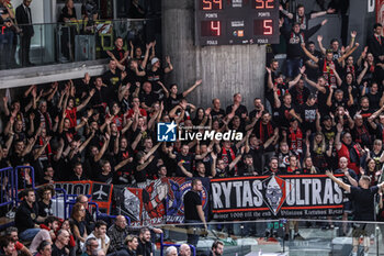 2024-10-01 -  - UNAHOTELS REGGIO EMILIA VS RYTAS VILNIUS - CHAMPIONS LEAGUE - BASKETBALL