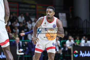 2024-10-15 - #32 Retin Obasohan (Baxi Manresa) - BERTRAM DERTHONA BASKET VS BAXI MANRESA - CHAMPIONS LEAGUE - BASKETBALL