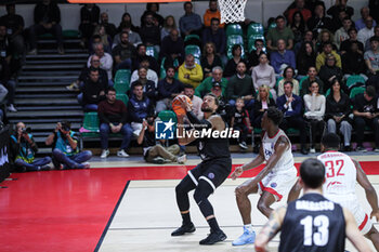 2024-10-15 - # 34 Kyle Weems (Bertram Derthona Basket Tortona) - BERTRAM DERTHONA BASKET VS BAXI MANRESA - CHAMPIONS LEAGUE - BASKETBALL