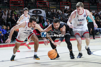 2024-10-15 - # 34 Kyle Weems (Bertram Derthona Basket Tortona) - BERTRAM DERTHONA BASKET VS BAXI MANRESA - CHAMPIONS LEAGUE - BASKETBALL