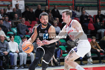 2024-11-13 - # 34 Kyle Weems (Bertram Derthona Basket Tortona) - BETRAM DERTHONA VS SL BENFICA - CHAMPIONS LEAGUE - BASKETBALL