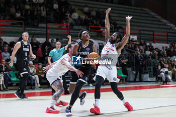 2024-11-13 - #1 Vital Christian (Bertram Derthona Basket Tortona) and #3 Marcus Thornton (SL Benfica) - BETRAM DERTHONA VS SL BENFICA - CHAMPIONS LEAGUE - BASKETBALL