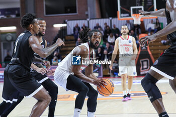 2024-11-13 - #3 Marcus Thornton (SL Benfica) - BETRAM DERTHONA VS SL BENFICA - CHAMPIONS LEAGUE - BASKETBALL