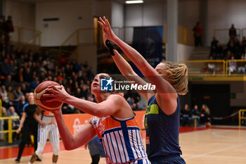 2024-02-28 - Dorka Juasz ( Famila Basket ) during the match between Beretta Famila Schio and ZVVZ USK Praga, Quarter-Finals of EuroLeague Women 2023-24 at PalaRomare (Schio), on 28 February , 2024. - BERETTA FAMILA SCHIO VS ZVVZ USK PRAGA - EUROLEAGUE WOMEN - BASKETBALL